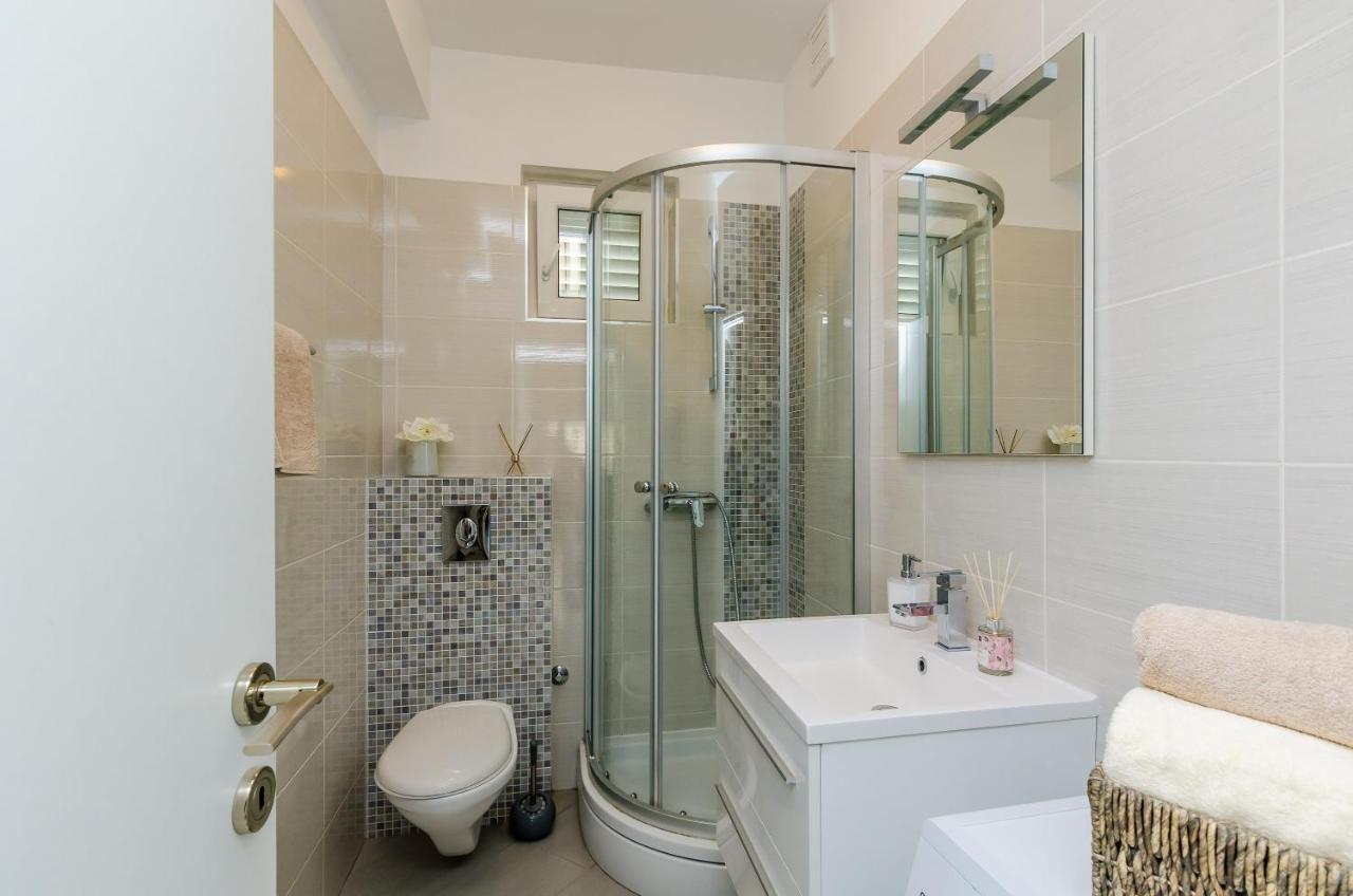 Apartment Lise Mokosica ドゥブロブニク エクステリア 写真