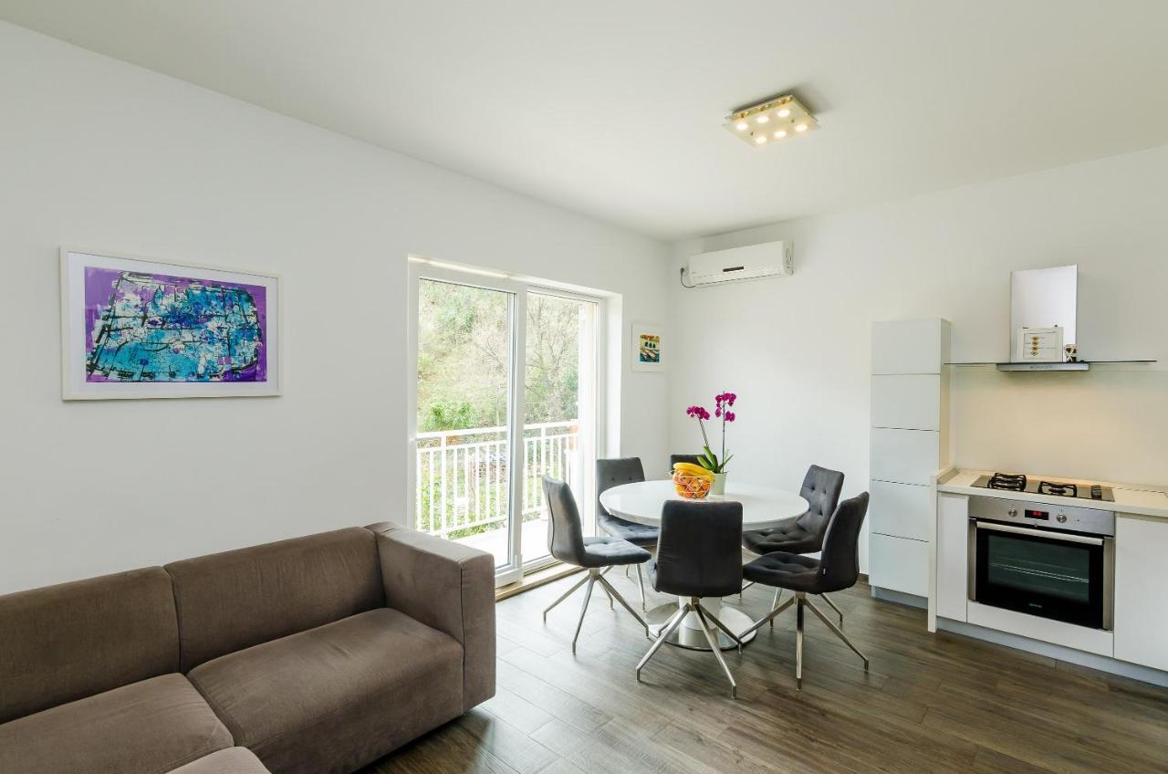 Apartment Lise Mokosica ドゥブロブニク エクステリア 写真